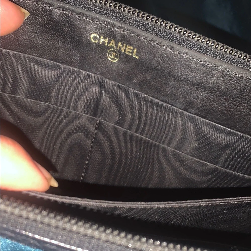 Chanel Black Caviar Leather Wallet Great Condition - Picture 7 of 10